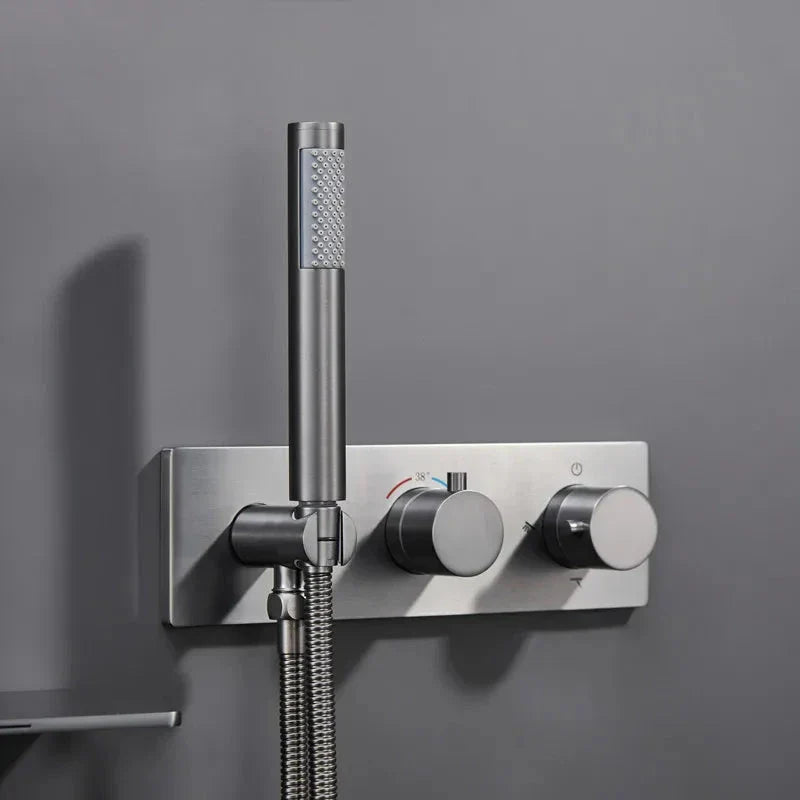 Ruulz Wall-Mounted Bathtub Mixer with Handheld Shower