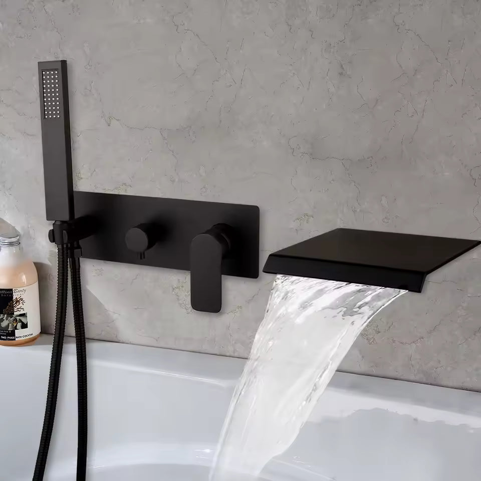 Ruulz Wall-Mounted Bathtub Mixer with Handheld Shower