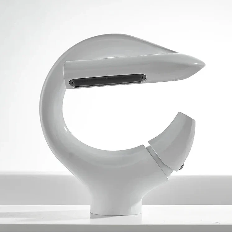 Servent Countertop Bathroom Faucet