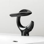 Servent Countertop Bathroom Faucet