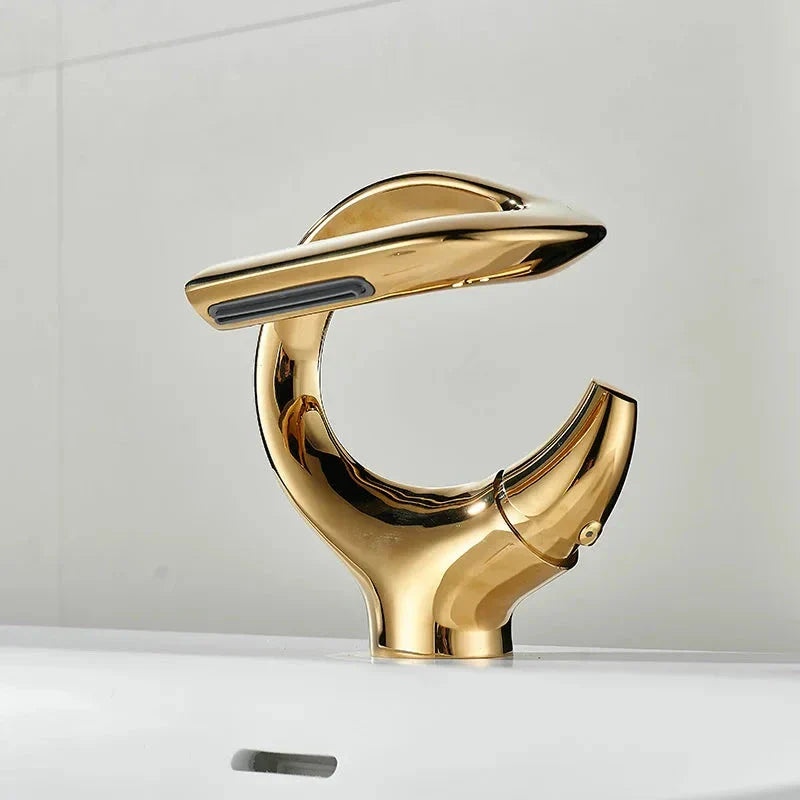 Servent Countertop Bathroom Faucet