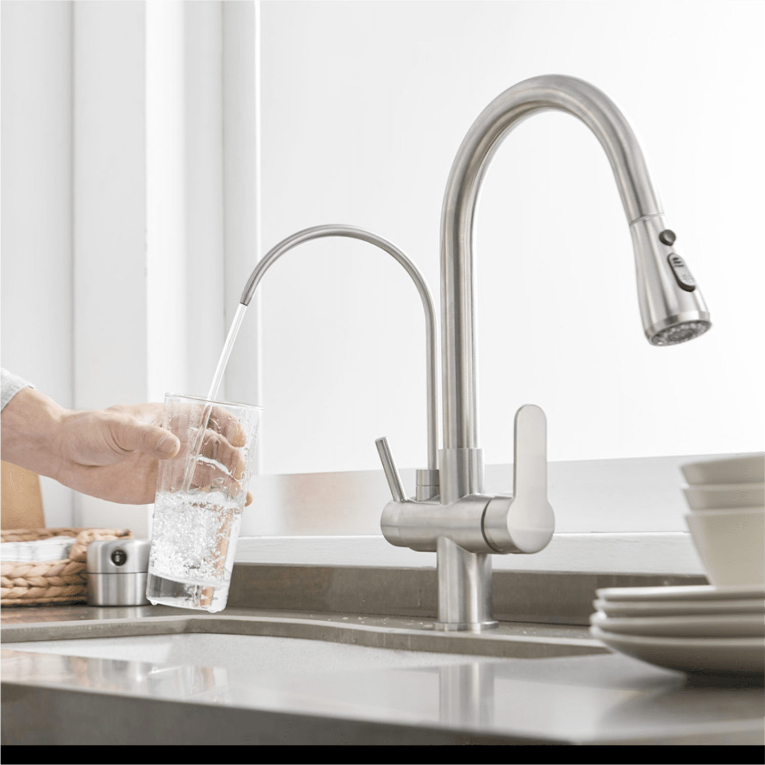Artifice Home Touch-Activated Gourmet Kitchen Faucet with Water Filter Way