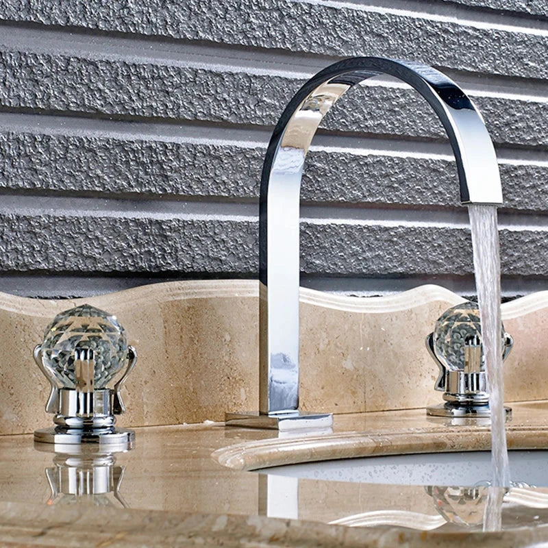 Cristal Haalz Double-Handle Bathroom Faucet - Sophistication and Elegance
