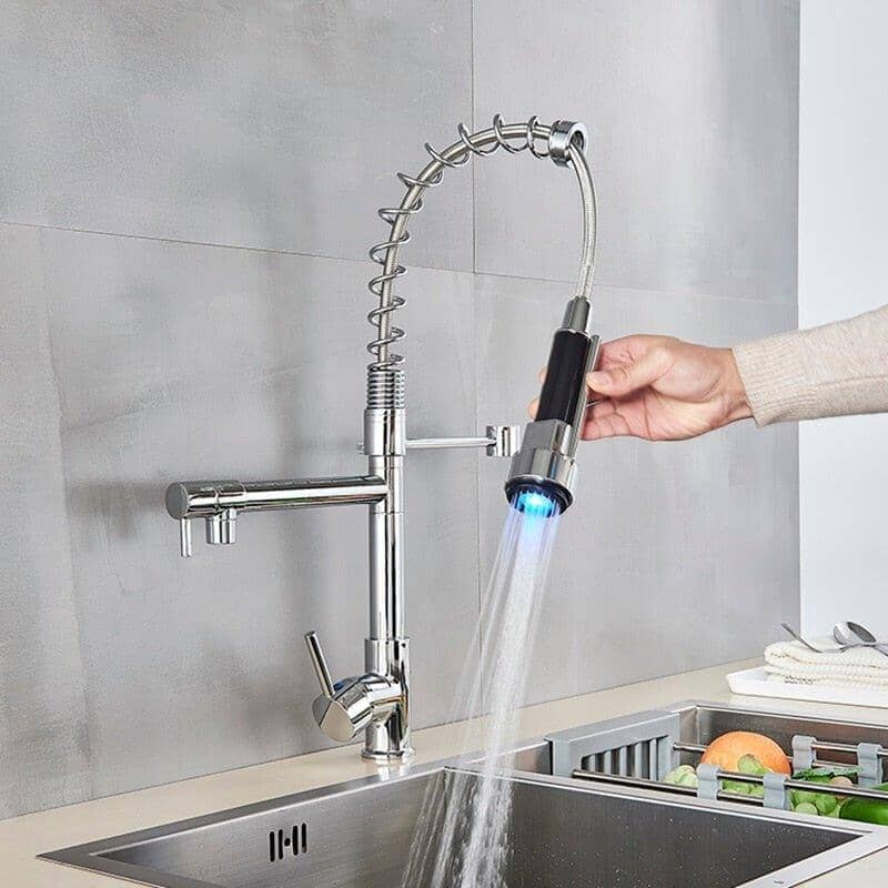 Quiz LED Gourmet Spring Kitchen Faucet - 360° Swivel Duo Bronze