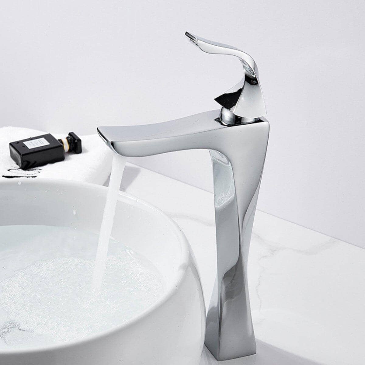 Cortex Luxury Matte Black Single-Handle Bathroom Faucet