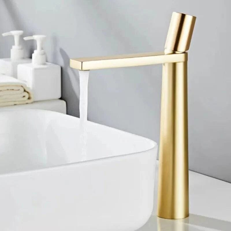 Kappar Vita Modern Single-Handle Faucet