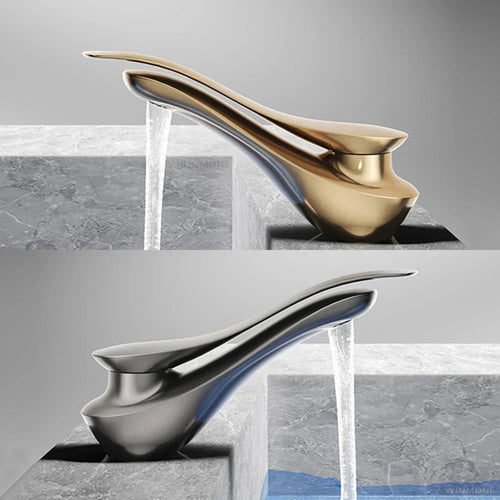 AquaLuxe Single-Handle Faucet
