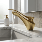 AquaLuxe Single-Handle Faucet