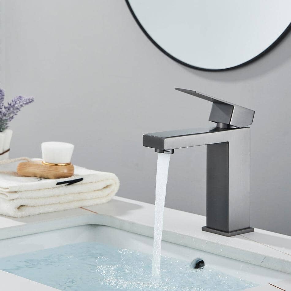 Troover Single Handle Bathroom Deck Mount Faucet