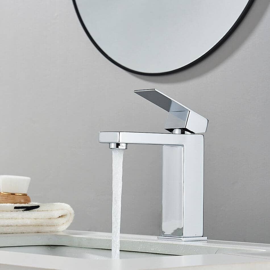 Troover Single Handle Bathroom Deck Mount Faucet