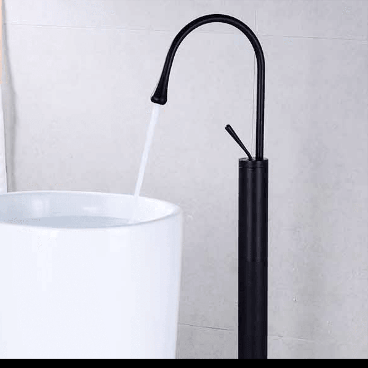 Luxury Floor-Mounted Bathtub Faucet