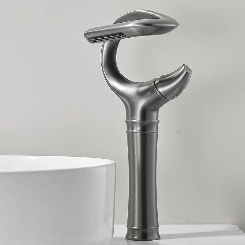 Servent Countertop Bathroom Faucet